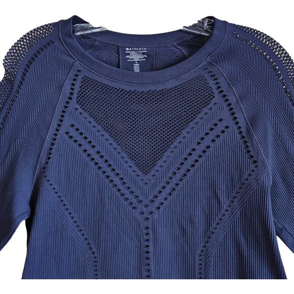 ATHLETA Women L Oxygen Mesh Performance Top Navy Activewear Seamless FITTED 32" - Picture 2 of 7